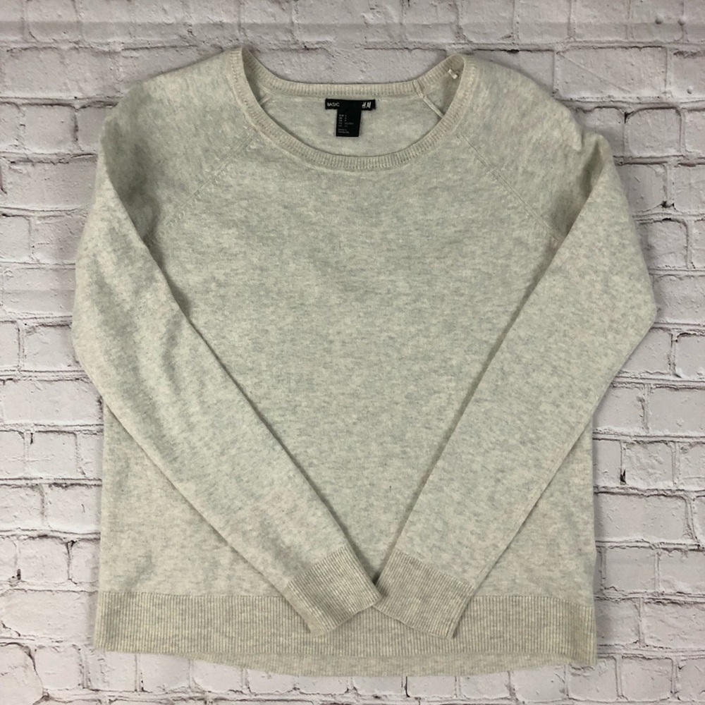 Women’s H&M Small sweater